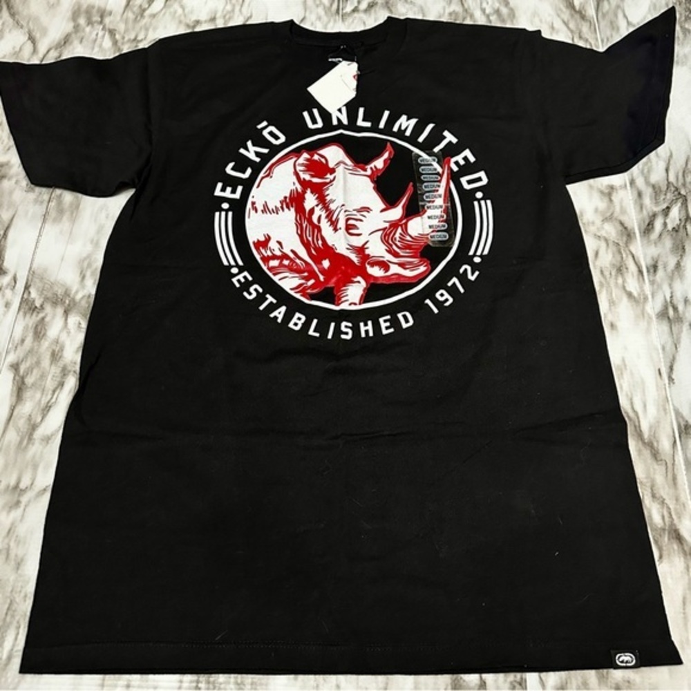 Ecko Unlimited Black and Red Short Sleeve Tee NOS Sk8r Streetwear Grunge Y2K